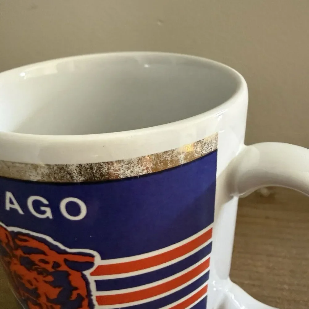 Vintage 1980's Chicago Bears NFL ceramic mug gold Papel